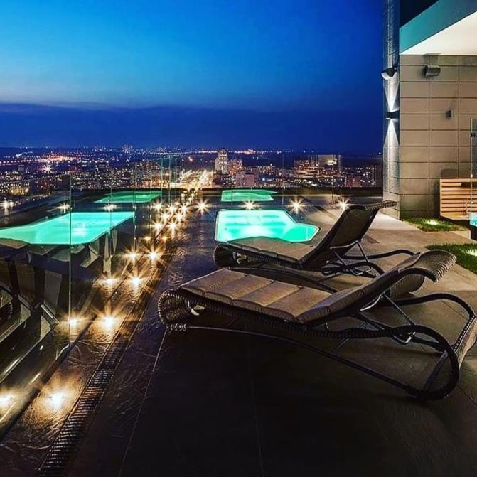 Vip 2 Rooms 75M2 Center Of Obolon Near River Side Kiev Dış mekan fotoğraf